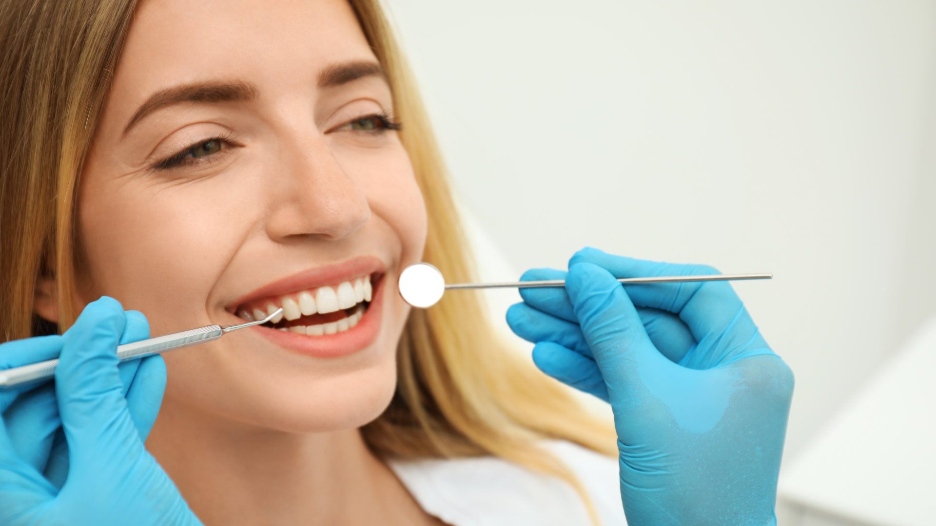 Cosmetic Dentist
